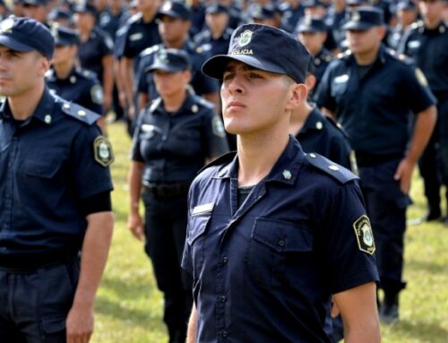 Buscan sumar armas no letales al equipamiento de la Bonaerense