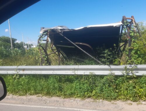 El cartel que nadie ve: arqueología del abandono en el distrito del marketing