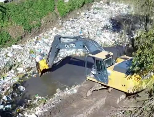 Retiran 200 toneladas de basura del arroyo Pinazo; debate sobre responsabilidades